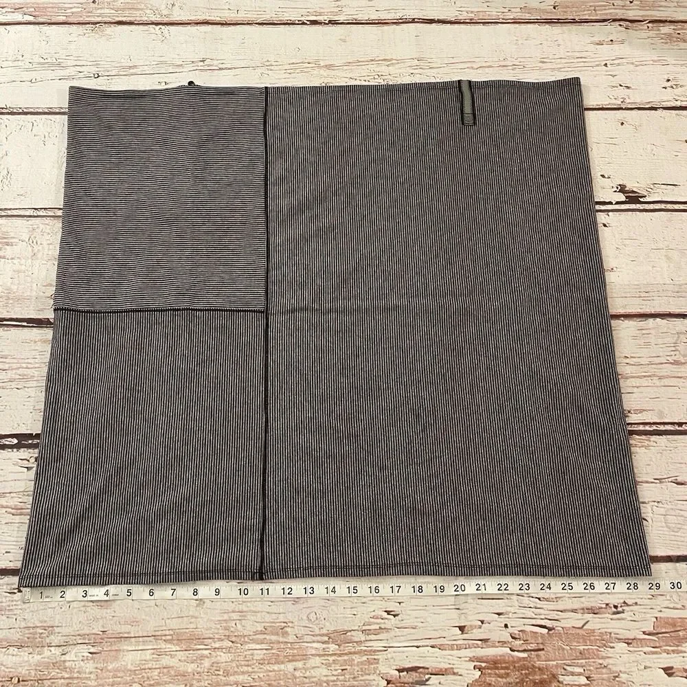 LULULEMON Vinyasa Infinity Scarf Wrap Zip Up Tonka‎ Stripe Heather Gray Gold